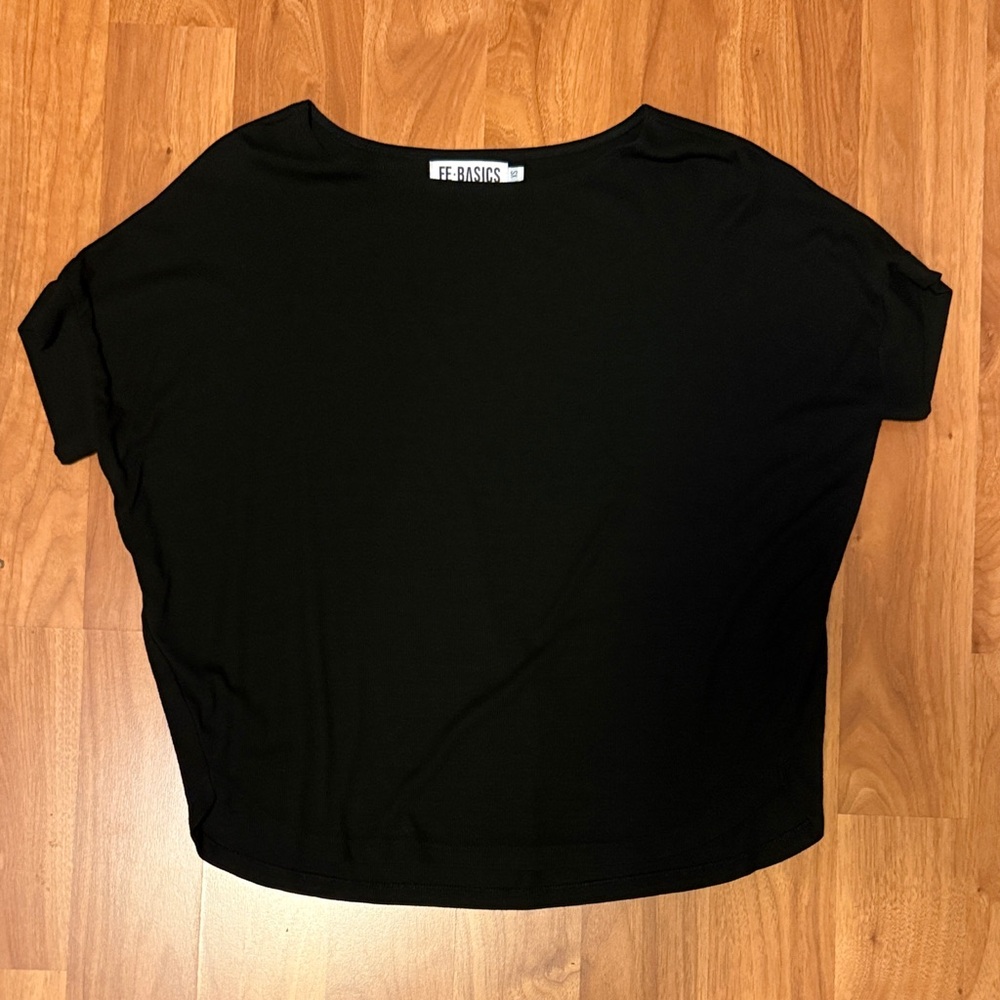 Fighting Eel Women's Black Top